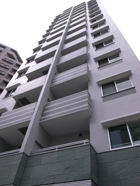 142000