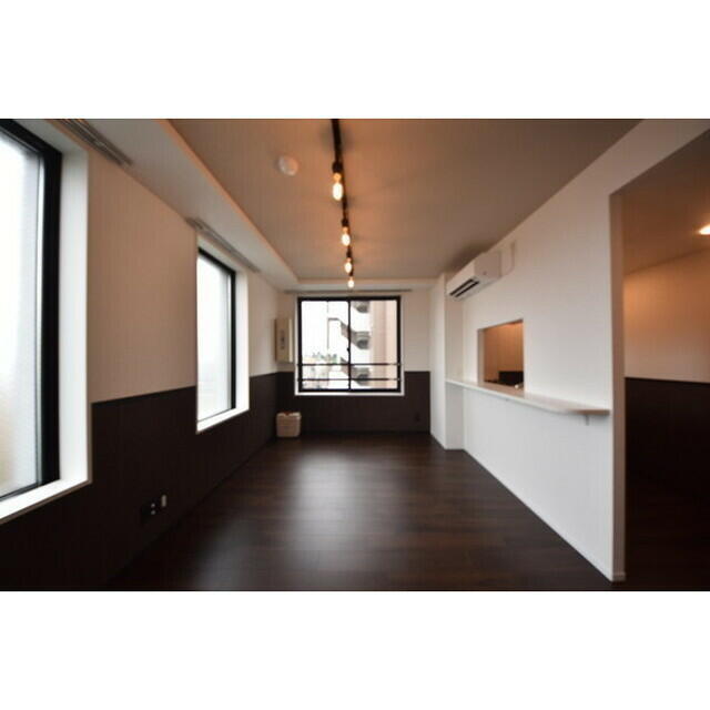 260000