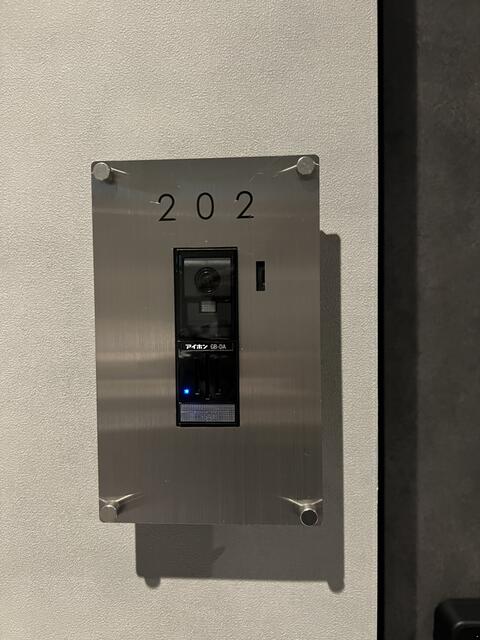217000