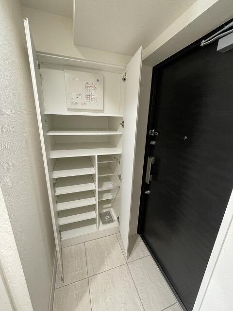165000