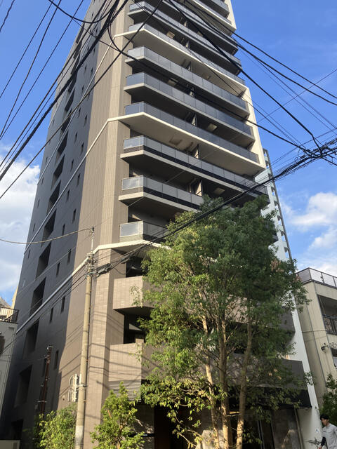 250000
