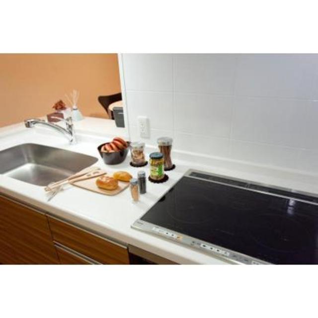 244000