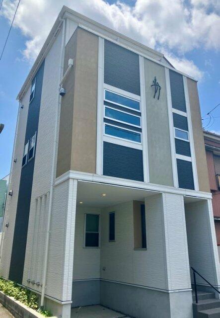 175000