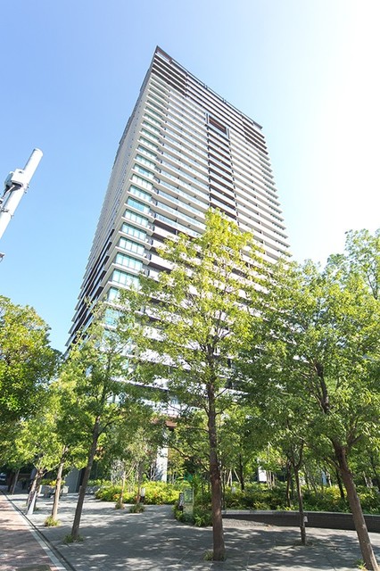 440000