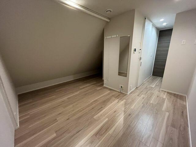 162000