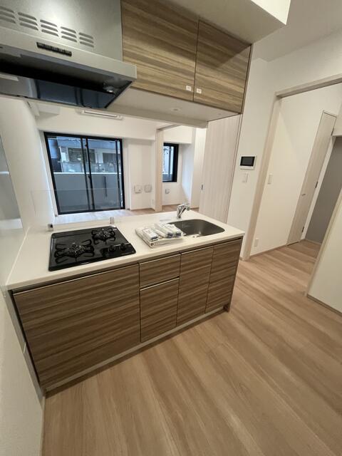 255000