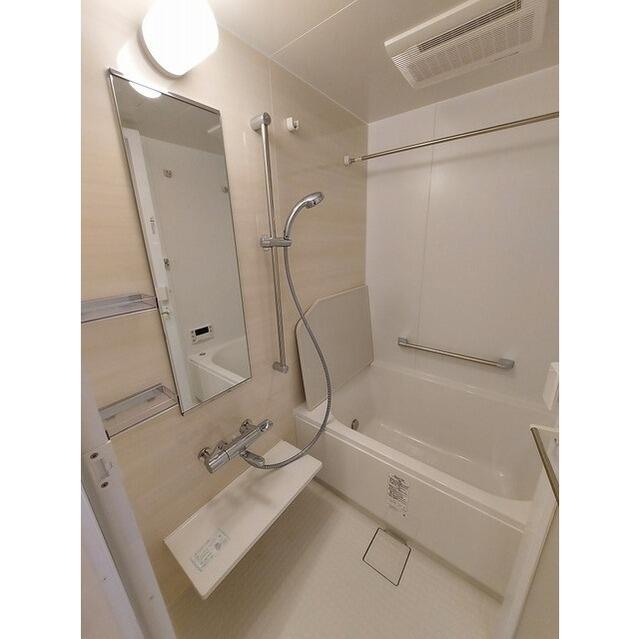 142000
