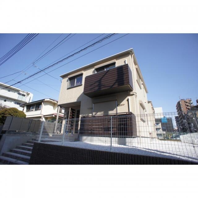 142000