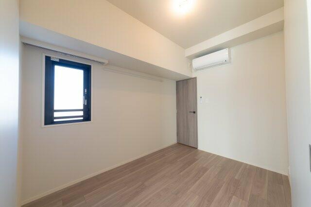 199000