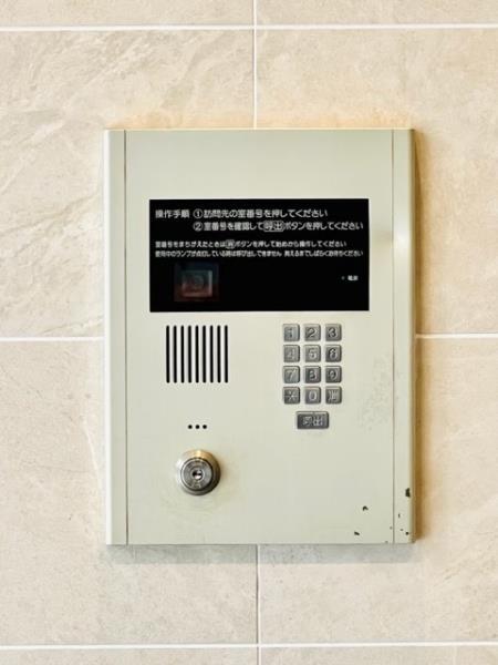220000