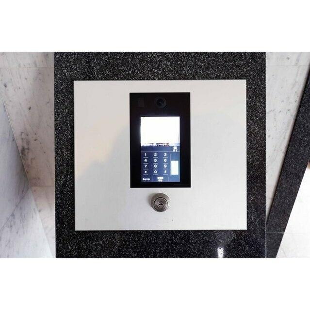 265000