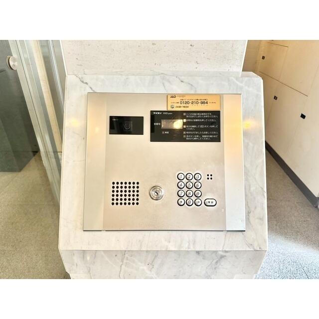 290000
