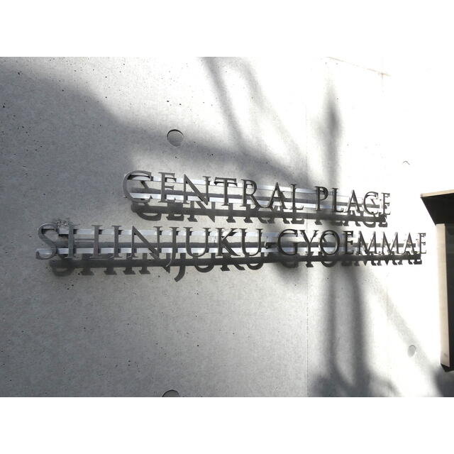 162000