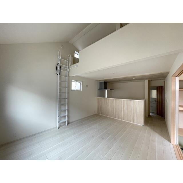 260000