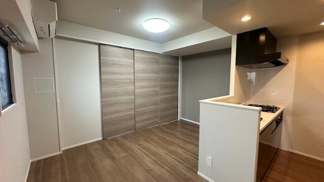 188000