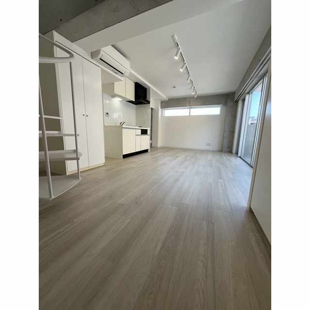 255000