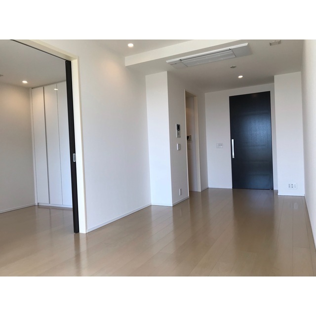 255000