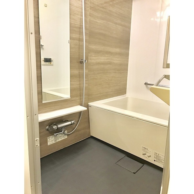 165000